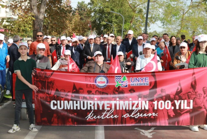 ÜNYE’DE YÜZÜNCÜ YIL COŞKUSU BAŞLADI