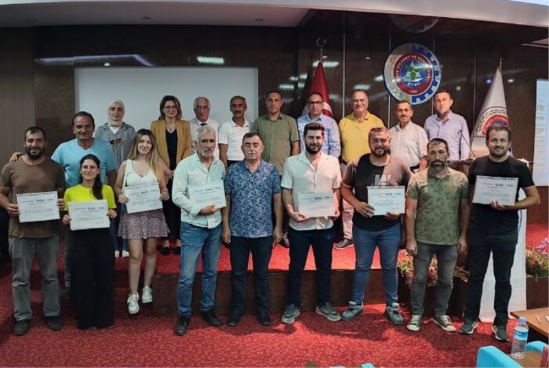ÜNYE BELEDİYESİ’NDEN “SÜS BİTKİLERİ YETİŞTİRİCİLİĞİ VE ISLAHI” KONULU KONFERANS
