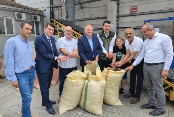 BAŞKAN TAVLI, “CUMHURBAŞKANIMIZ ÜRETİCİLERİMİZE VE FINDIĞA HER ZAMAN SAHİP ÇIKMIŞTIR”